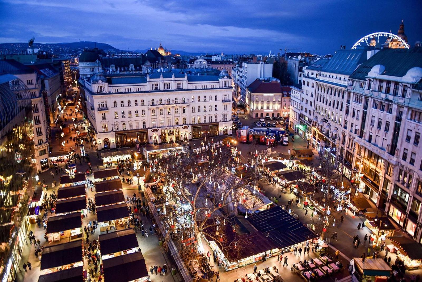 Central Budapest Vadász Street Esterno foto